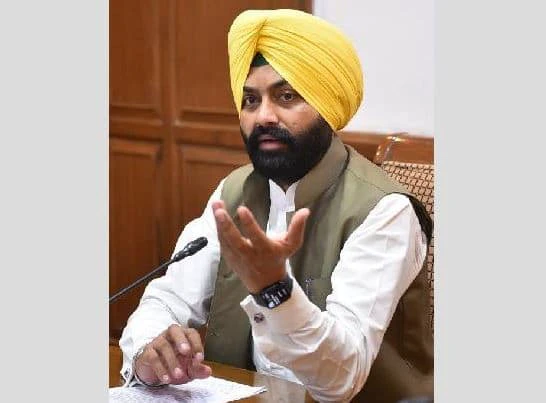 ਟਰਾਂਸਪੋਰਟ ਮੰਤਰੀ ਭੁੱਲਰ ਵੱਲੋਂ RTA ਦੇ ਕੰਮਾਂ ਦੀ ਵੰਡ ਮੁੜ-ਨਿਰਧਾਰਤ