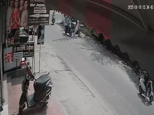 ਰਿਟਾਇਰਡ ਇੰਸਪੈਕਟਰ 'ਤੇ ਬਜ਼ੁਰਗ ਨਾਲ ਕੁੱਟਮਾਰ ਦੇ ਗੰਭੀਰ ਇਲਜ਼ਾਮ, ਪਰਿਵਾਰ ਵੱਲੋਂ ਸਖ਼ਤ ਕਾਰਵਾਈ ਦੀ ਮੰਗ 1