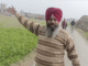 ਜ਼ਮੀਨ ਦਾ ਕਬਜ਼ਾ ਦਵਾਉਣ ਗਏ ਸਰਕਾਰੀ ਅਧਿਕਾਰੀਆਂ ‘ਤੇ ਫਾਇਰਿੰਗ